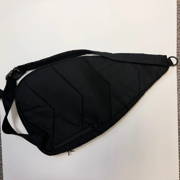 Vera Bradley Black Quilted Sling - Picture 2 of 4